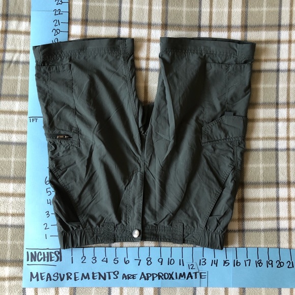 30 Columbia menโs Omni-shade shorts SPF nylon - Picture 2 of 12